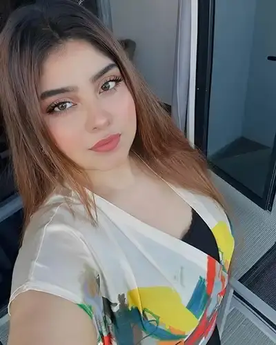 Bisauli Escort